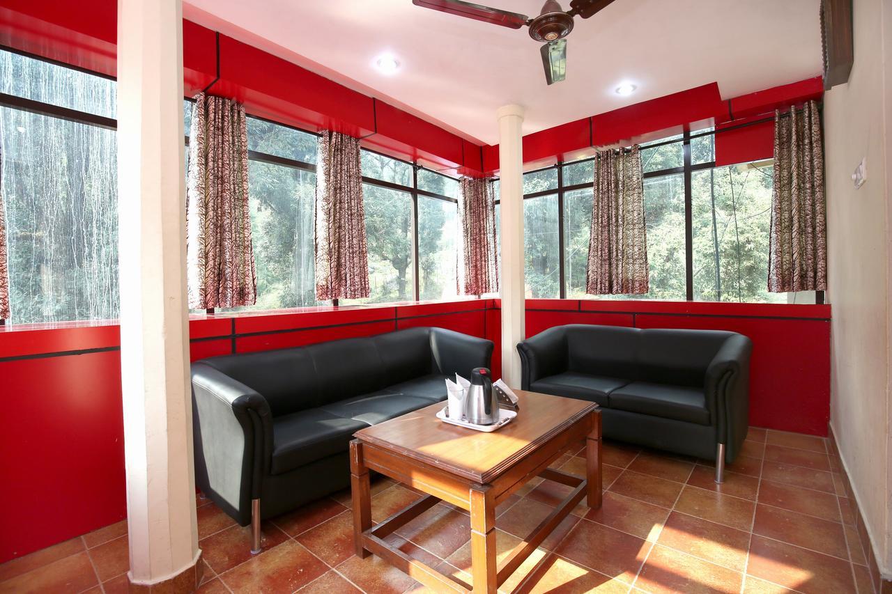 Oyo 9942 Hotel Ravine Dharamshala Exterior photo